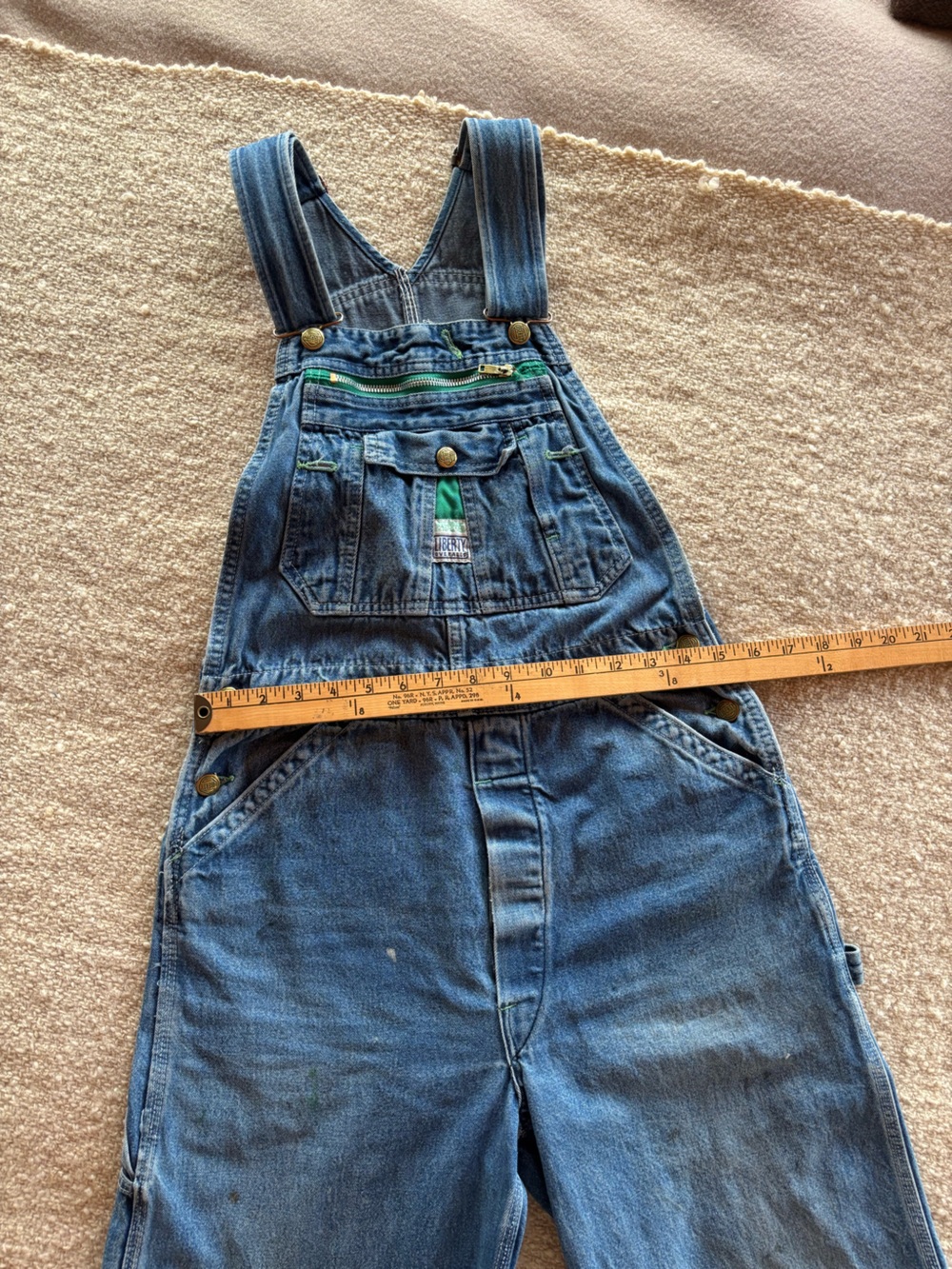 Vintage Distressed Liberty Bibs - Picture 8 of 10